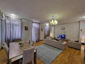 Modern apartment by Bakuapart